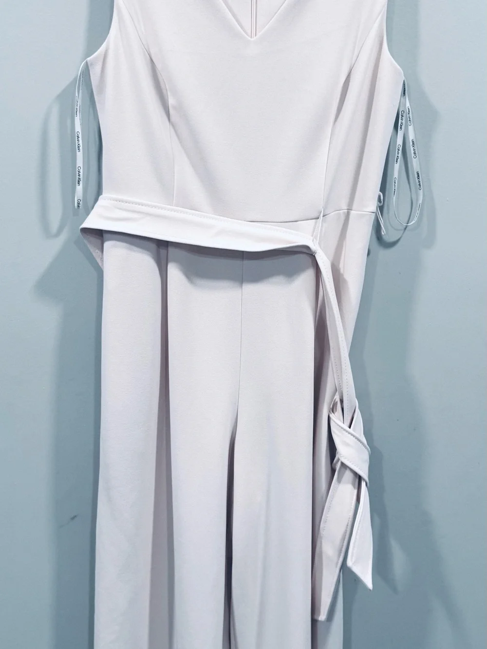 Calvin Klein Size 6 Ivory Cream Wide Leg Belted Jumpsuit Sleeveless V-Neck Basic - Picture 4 of 11